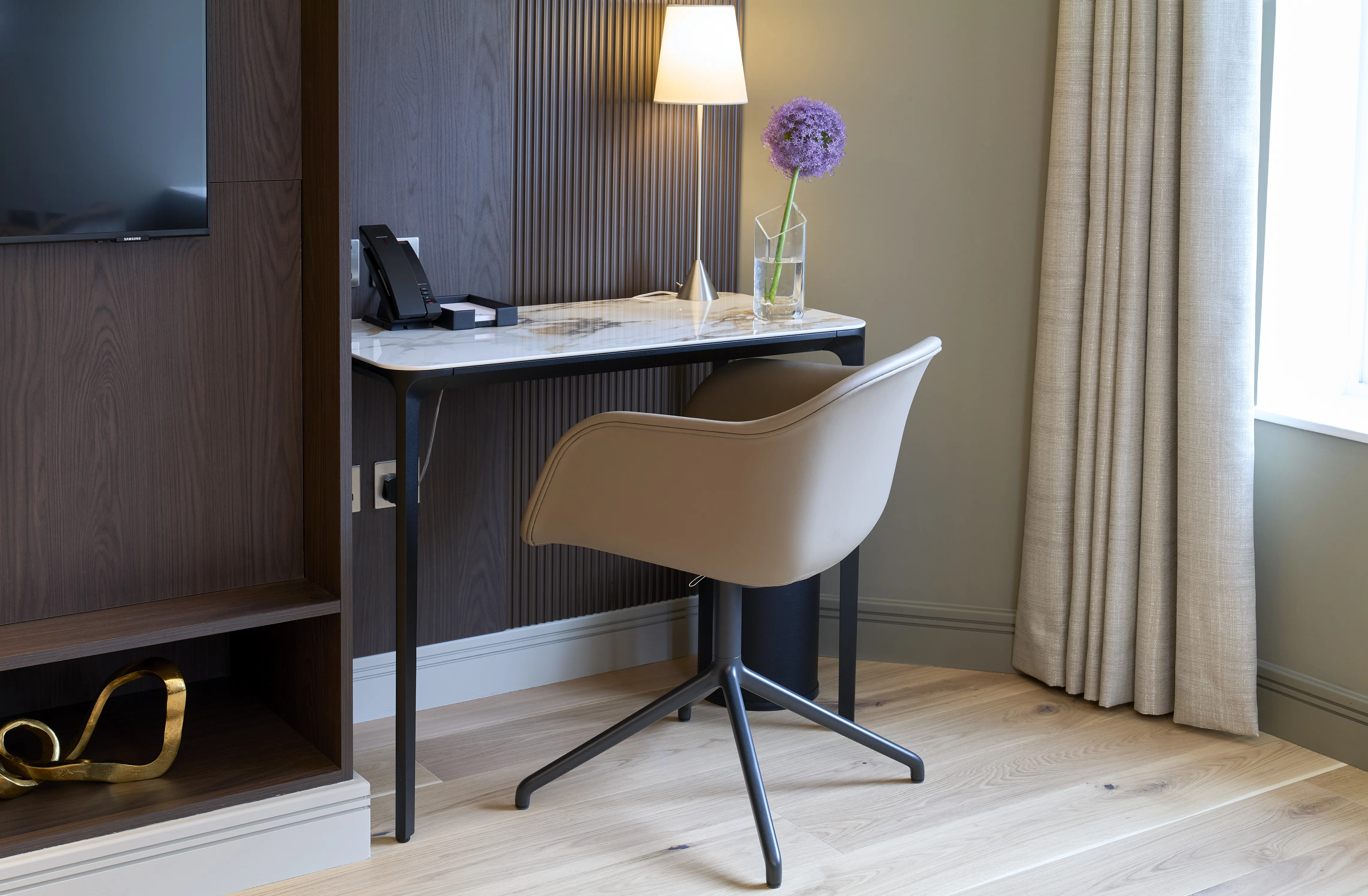 Luxury Serviced Apartments for Executives<br> How we can help EAs and PAs 